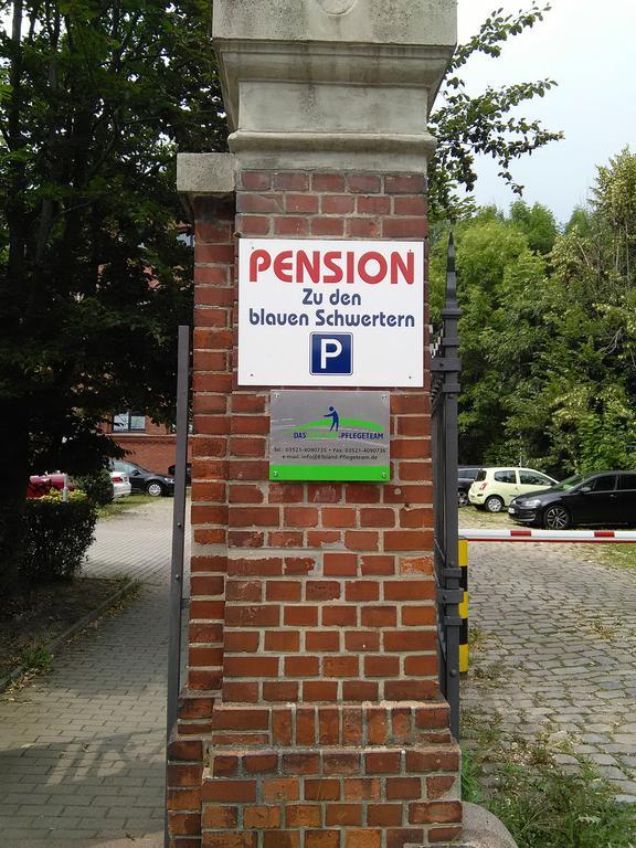 Zu Den Blauen Schwertern Meissen Hotel Esterno foto